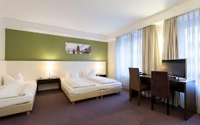 Dolomit Hotel Munich